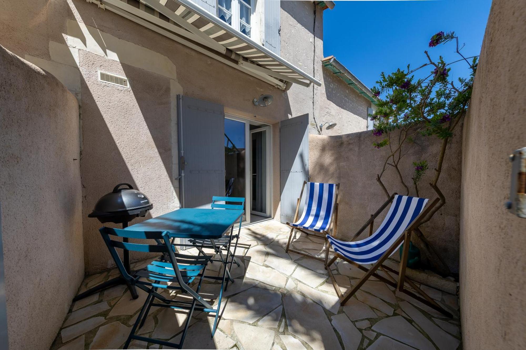 Le Clos Des Sternes La Flotte Εξωτερικό φωτογραφία