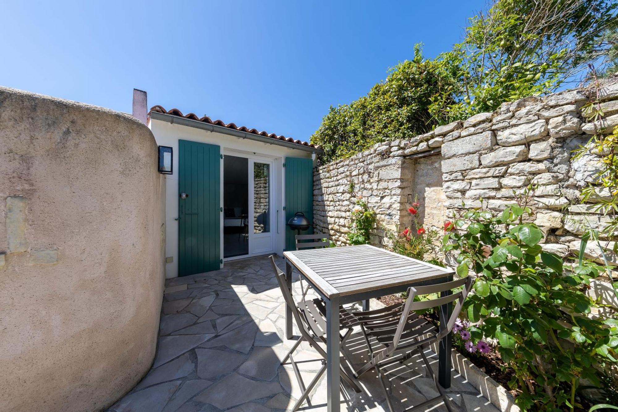 Le Clos Des Sternes La Flotte Εξωτερικό φωτογραφία